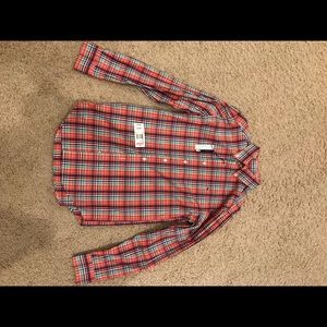 Vineyard Vines button down shirt